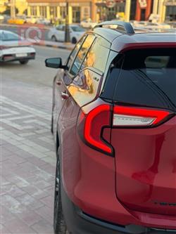 جی ئێم سی تیرەین